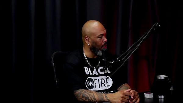 Seu primeiro atendimento foi em uma festa quer terminar a faculdade as meninas ficam por dinheiro e o vazio por dentro victoria rubro watch sheer red 