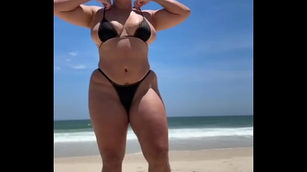 Play MP4 - Uma coroa sem vergonha a luz do dia