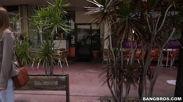 Kirsten goes Wild on a Spring Break Bus Ride