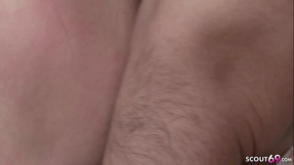 GERMAN MILF - ER_FICKT SEINE GEILE NACHBARIN ALS seine_Frau auf Arbeit ist