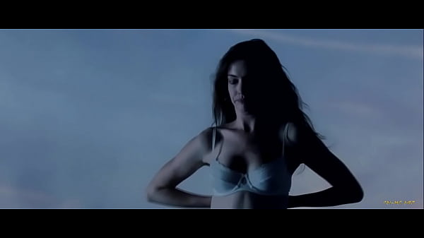 Anne Hathaway - One Day (2011) 