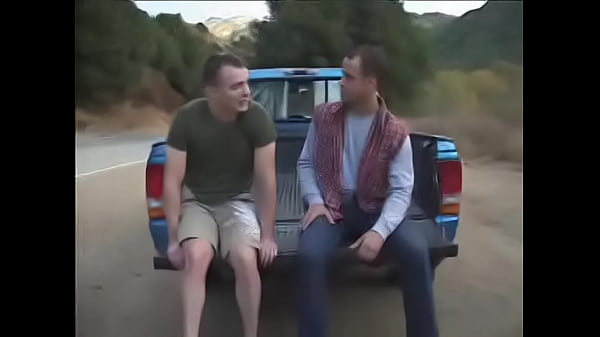 Play MP4 - Hitchhiker