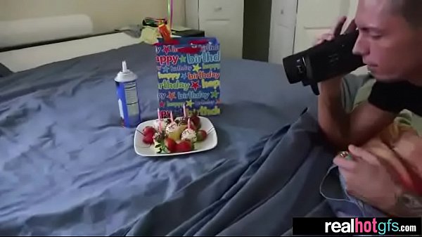 (layla London) Sexy Gf Hardcore Banged In Sex Tape Movie-19 thumbnail