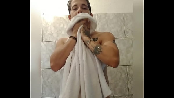 Play MP4 - preview hot male masturbating