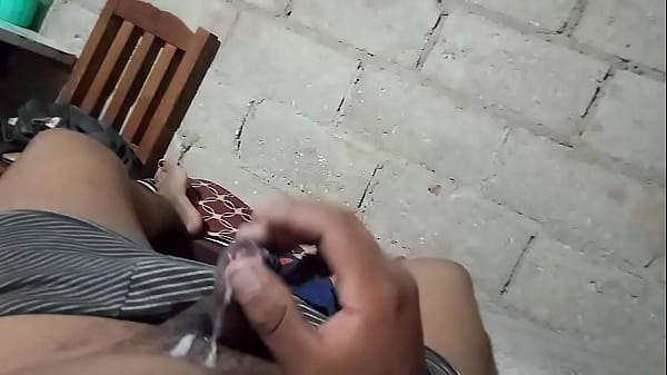 Gordito moreno pasivo entron se masturba rico 