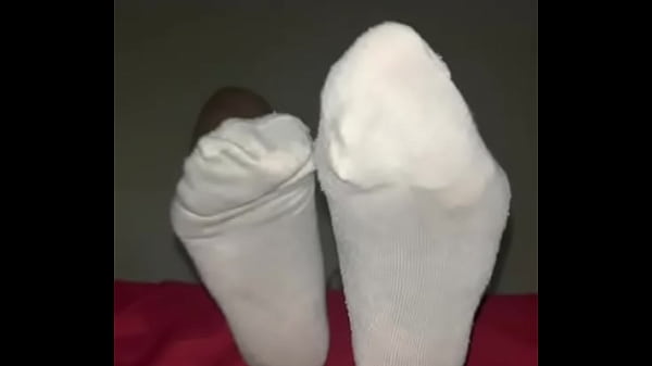Nonton Horny Arab Hijab Spreads Her Toes & Shows Off Her Soft Muslim Soles In Tight Foot Tease thumbnail