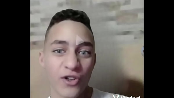 Novinho querendo se ingressar_como ator porno