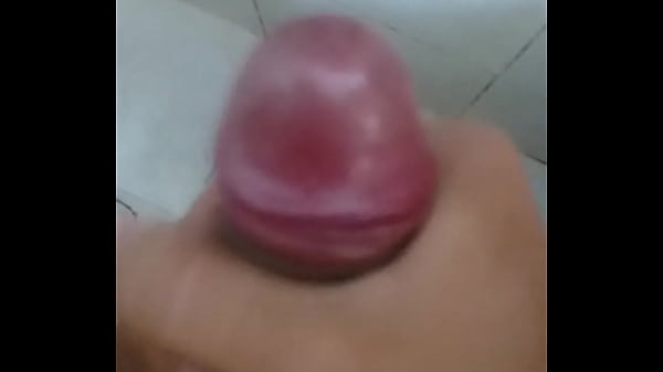 Gozada gostosa no chuveiro