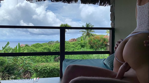 cock bouncing on a public balcony on honeymoon in paradise,projectfundiary
