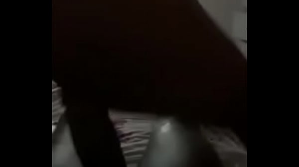 Play MP4 - Dominican girl getting pounded