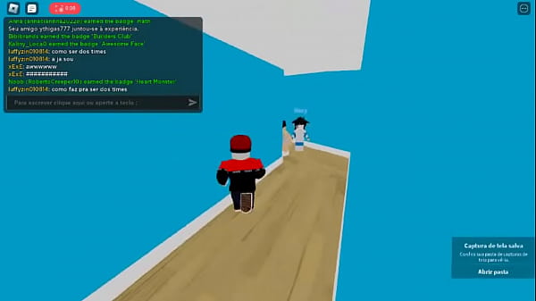 Mulher sendo comida em um lugar escondido ela n&atilde;o sabia que estava sendo assediada v&iacute;deo foi gravado em 2022