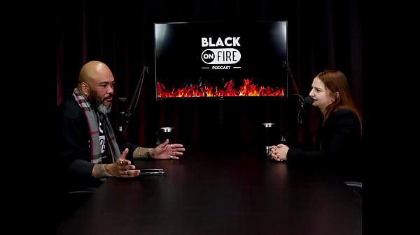 Play MP4 - Gravar sem camisinha depende dos exames&comma; achava que squirting era uma vergonha&comma; goza mais f&aacute;cil com penetra&ccedil;&atilde;o vaginal&comma; e sobre namorar&period;&period;&period; - Cintia Lara &lpar;WATCH ON&colon; SHEER&sol;RED&rpar;