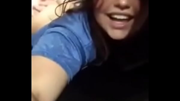 Play MP4 - DBFA46AF-C5F4-4949-994D-A99116CFFF70&period;MOV