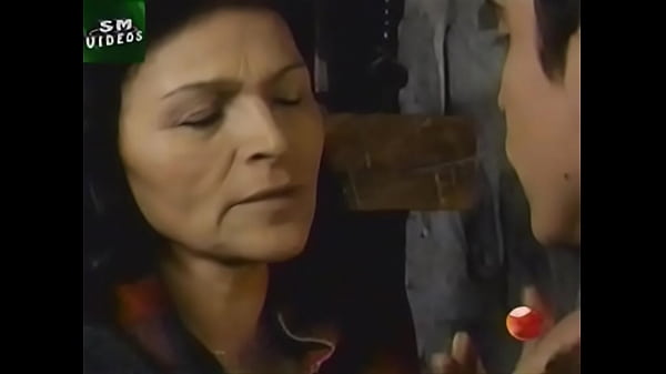 Play MP4 - Margarita Llanos - Escenas sexo Historias de EVA - Chilevision 2008