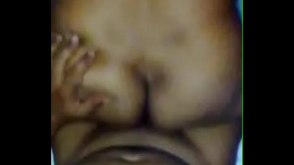 Mi flaca como se mueve_le gustala verga