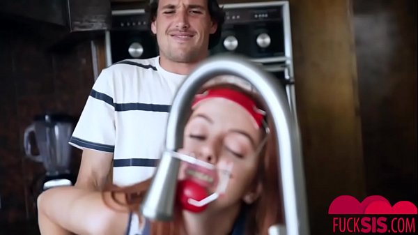 Cleo Bardot Tyler NixonIn The_HeadgearHottie