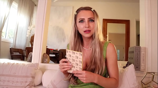 Nonton College Hottie Ballbusting Virtual Pov thumbnail