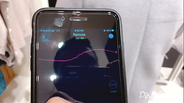 Blowjob in the chaning room - shopping in the mall goes wild - She swallows my cum in_public