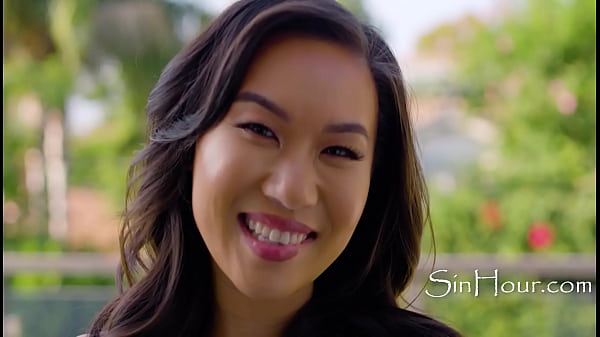 PersonalWith Asian TeenKimmy Kimm Leo_Vice