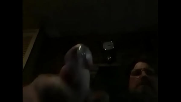 Play MP4 - Cumming bucket