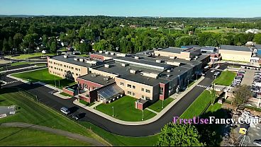 Nonton Teenie With Bad Memory Gets It All Back When Therapist Sinks His Cock In Her thumbnail