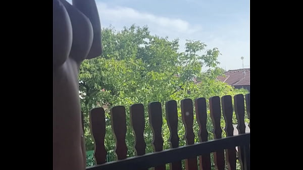 Nonton The Urge Is Real thumbnail