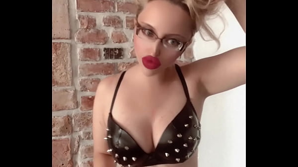 Nonton Sissy Cuculd While I Worship Her Goddess In Glasses And Latex thumbnail