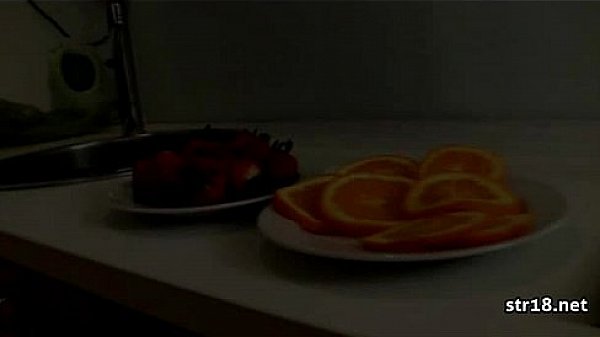 Nonton Tiny Teen Gets Fucked Hard thumbnail