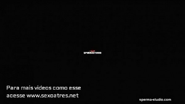 Nonton Suruba Coroa Peituda Safada thumbnail