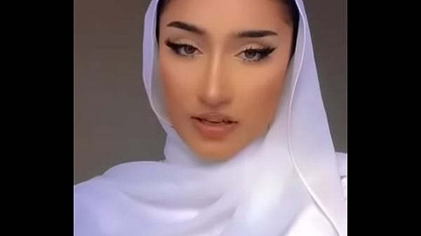 Pakistani girl face 