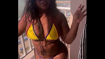 Milf Colombiana En Las Playas De Cartagena thumbnail