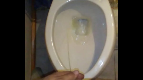 Play MP4 - Taking a piss