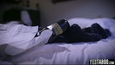 Nonton Big Boobs Cougar Milf Ghost Rides And Pegs A Big Cock Ghost Hunter thumbnail