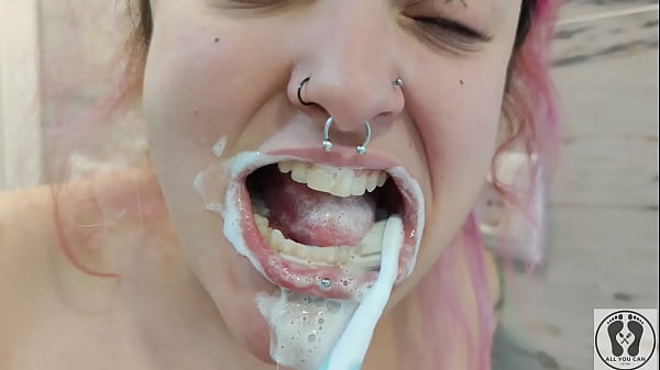 4K DENTAL HYGIENIST ROUTINE MOUTH FETISH CLOSEUPS NAKED REBECA ADDAMS 