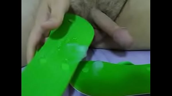 Cum in the flip flops