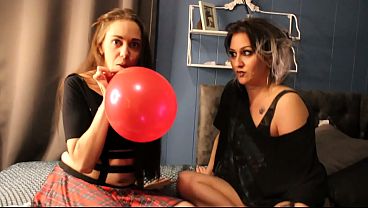 Nonton Promo- Helium Inhalation Hot Goth Girls Sph thumbnail