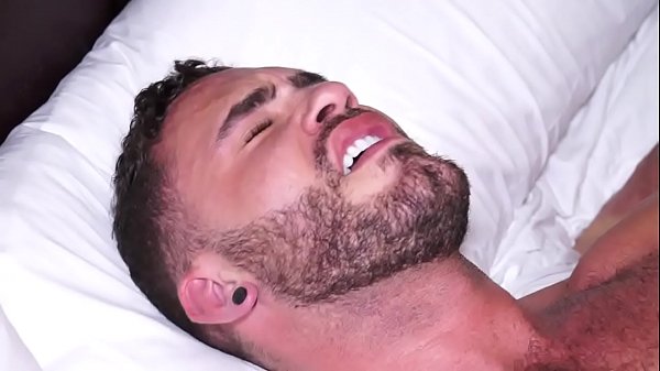 Play MP4 - Eles fodem gostoso pra caralho