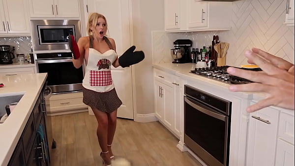 Making a creampie for the holidays 