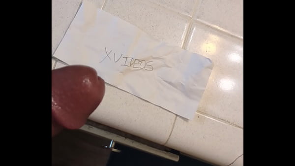 Play MP4 - In need of pussy