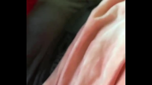 Pr&eacute;via - Vi o Dotado No &Ocirc;nibus e Fui Tirar Leite Em Publico (COMPLETO NO SHEER E RED) 