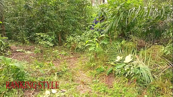 Nonton How To Measure Her Waist thumbnail