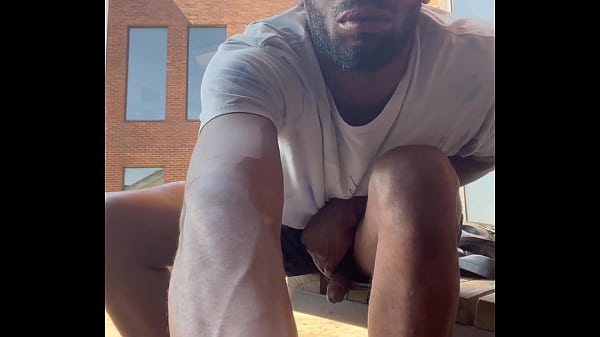 Play MP4 - College campus wank