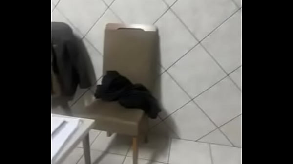 Nonton Novinho Macet thumbnail