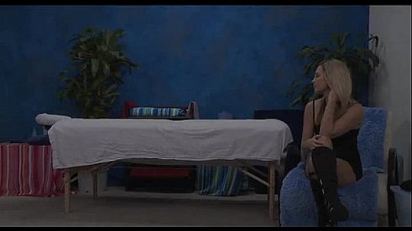 Nonton Palatable Girl Licks Massive Dick thumbnail