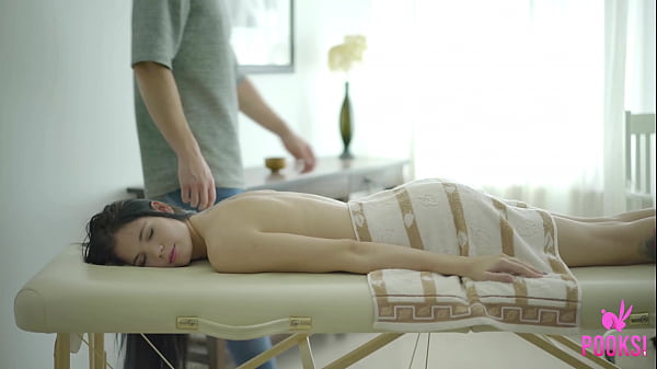 5 Stars Service! Sexy Massage Becomes Something More For Horny Ass Fucked Brunette Sadie U! 