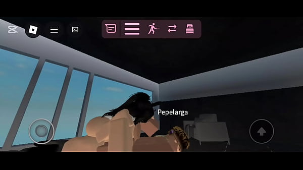 Fan gets to use me Different avatar same con