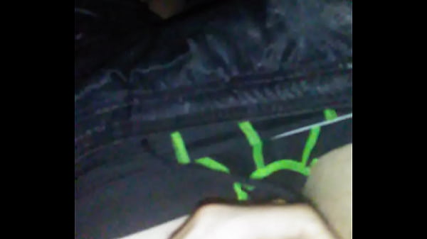 Play MP4 - Monster 9 & 1&sol;2 in cock