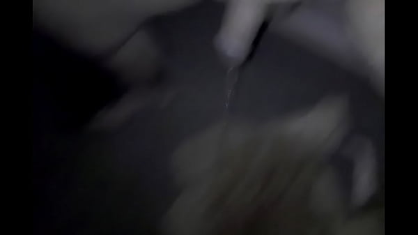 I SQUAT & PEE IN MY CLOSET 