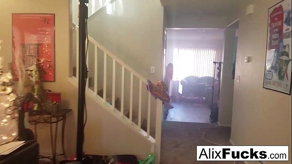 Sexy Babes_make each other_super high on lesbian life