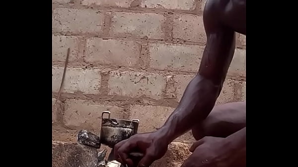 Play MP4 - Learning how to prepare food for my future wife when pregnant or tired